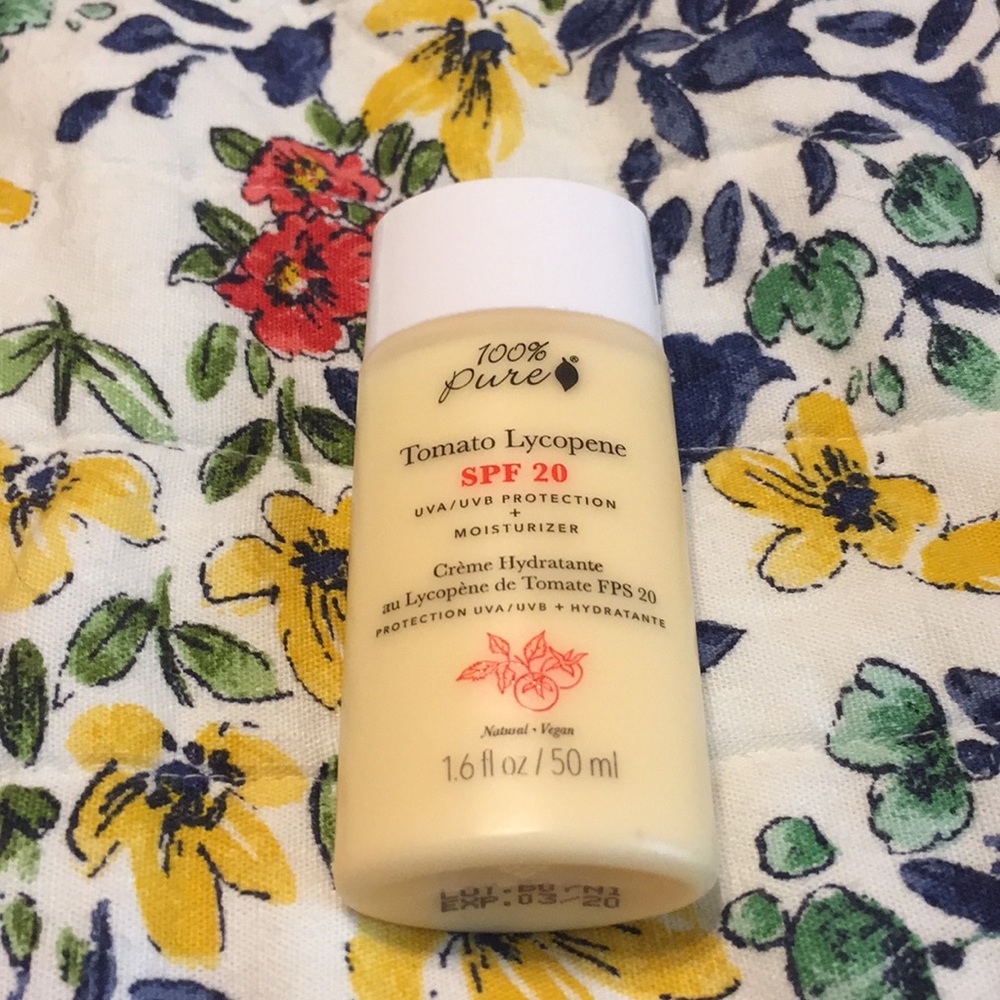 100% Pure Tomato Lycopene SPF moisturizer